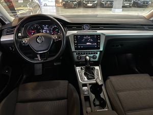 Volkswagen Passat Sport 2.0 TDI 140kW (190CV) DSG Variant - Foto 11
