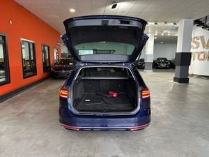 Volkswagen Passat Sport 2.0 TDI 140kW (190CV) DSG Variant - Foto 7