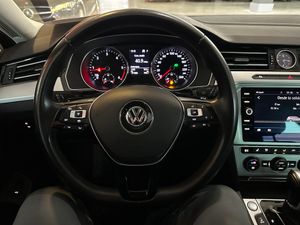 Volkswagen Passat Sport 2.0 TDI 140kW (190CV) DSG Variant - Foto 15