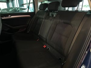Volkswagen Passat Sport 2.0 TDI 140kW (190CV) DSG Variant - Foto 9