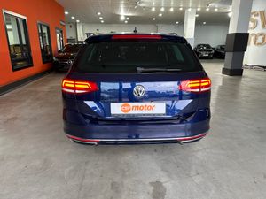 Volkswagen Passat Sport 2.0 TDI 140kW (190CV) DSG Variant - Foto 8