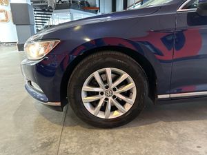 Volkswagen Passat Sport 2.0 TDI 140kW (190CV) DSG Variant - Foto 25