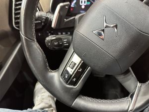 DS DS 7 1.6 E-Tense 300 PERF. LINE + Auto 4WD - Foto 16