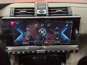 DS DS 7 1.6 E-Tense 300 PERF. LINE + Auto 4WD - Foto 20