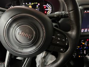 Jeep Renegade Trailhawk 1.3 PHEV 177kW (240CV) AT AWD - Foto 16