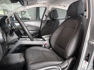 Hyundai Kona 100kW EV Tecno 2C - Foto 9