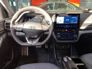 Hyundai IONIQ EV Tecno - Foto 12