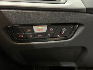 BMW Serie 3 320E 204CV FAMILIAR - Foto 19