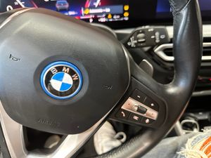 BMW Serie 3 320E 204CV FAMILIAR - Foto 18