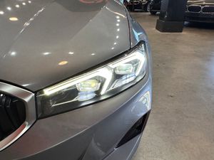 BMW Serie 3 320E 204CV FAMILIAR - Foto 26