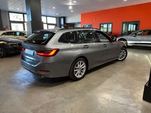 BMW Serie 3 320E 204CV FAMILIAR - Foto 6