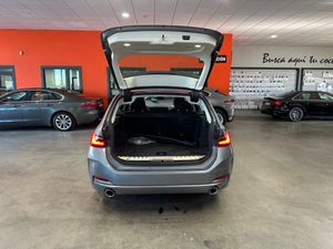 BMW Serie 3 320E 204CV FAMILIAR - Foto 8