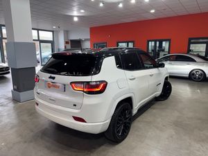 Jeep Compass 4Xe 1.3 PHEV 177kW (240CV) S AT AWD - Foto 6