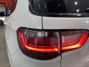 Jeep Compass 4Xe 1.3 PHEV 177kW (240CV) S AT AWD - Foto 22