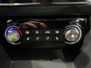 MG ZS EV 45kWh Luxury - Foto 15