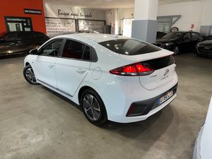 Hyundai IONIQ 1.6 GDI PHEV Klass DCT - Foto 5