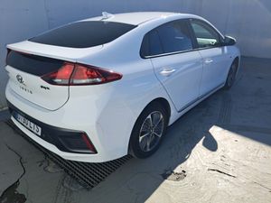 Hyundai IONIQ 1.6 GDI PHEV Klass DCT - Foto 4