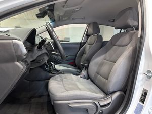 Hyundai IONIQ 1.6 GDI PHEV Klass DCT - Foto 10
