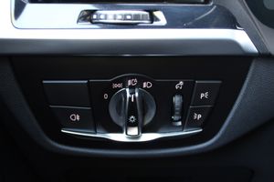 BMW iX3 80 kWh - Foto 28