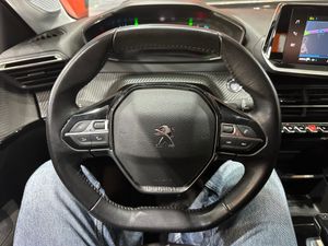 Peugeot e-208 50KWH 136CV ACTIVE - Foto 13