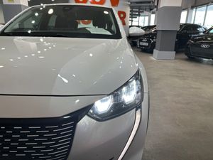Peugeot e-208 50KWH 136CV ACTIVE - Foto 21