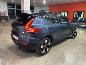 Volvo XC40 1.5 T4 Twin Recharge R-Design Auto - Foto 6