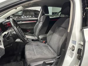 Volkswagen Golf Life 1.0 eTSI 81kW (110CV) DSG - Foto 9