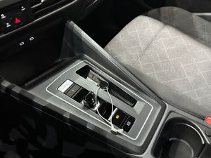 Volkswagen Golf Life 1.0 eTSI 81kW (110CV) DSG - Foto 14