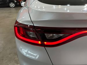 Renault Arkana Zen E-TECH Híbrido 105kW(145CV) - Foto 26