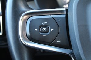 Volvo XC40 1.5 T5 Twin Recharge Inscription Auto - Foto 12