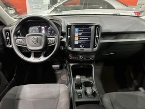 Volvo XC40 1.5 T4 Twin Recharge Inscription Auto - Foto 11