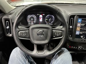 Volvo XC40 1.5 T4 Twin Recharge Inscription Auto - Foto 15