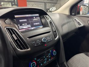 Ford Focus 1.6 TDCi 115cv Edition - Foto 15