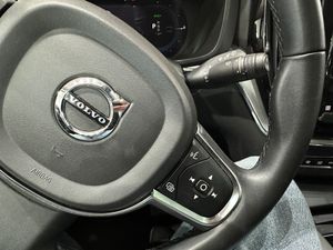 Volvo XC60 2.0 T6 AWD Recharge Core Auto - Foto 18