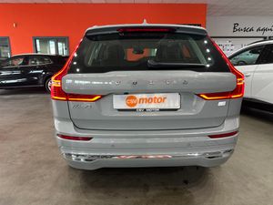 Volvo XC60 2.0 T6 AWD Recharge Core Auto - Foto 7