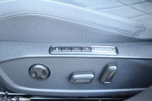 Volkswagen Golf eHybrid 1.4 TSI 150kW (204CV) DSG - Foto 32