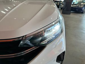 Volkswagen Taigo Life 1.0 TSI 70kW (95CV) - Foto 24