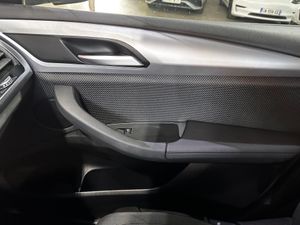 BMW X3 xDrive30e - Foto 15