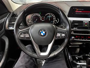 BMW X3 xDrive30e - Foto 16