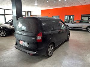 Ford Tourneo Courier 1,0 GLP 100CV  - Foto 6