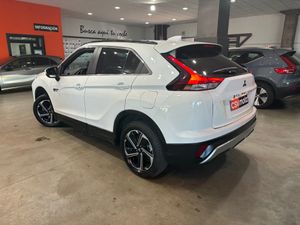 Mitsubishi Eclipse Cross 2.4 PHEV Kaiteki Auto 4WD - Foto 6