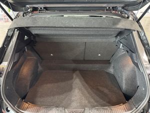 Nissan Qashqai DIG-T 103kW (140CV) mHEV 4x2 Acenta - Foto 8