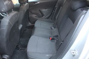 Opel Astra 1.6 CDTi 81kW (110CV) Selective - Foto 7