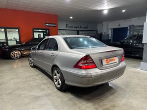 Mercedes Clase C C 220 CDI Avantgarde - Foto 5