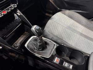Peugeot 208 Allure Gasolina 100 S&S 6 Vel. MAN - Foto 14