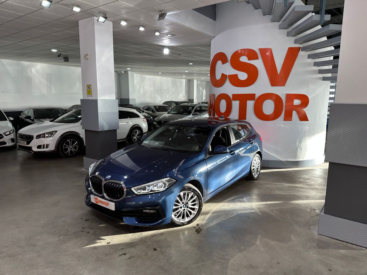 BMW Serie 1 118i - Foto 1