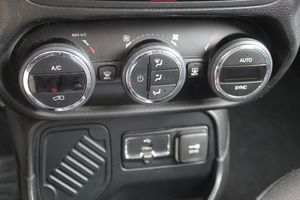 Jeep Renegade 1.6 Mjet Limited 4x2 - Foto 15