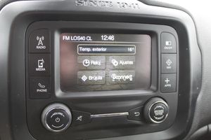 Jeep Renegade 1.6 Mjet Limited 4x2 - Foto 18