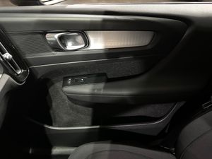 Volvo XC40 1.5 T4 Twin Recharge Inscription Ex Auto - Foto 15