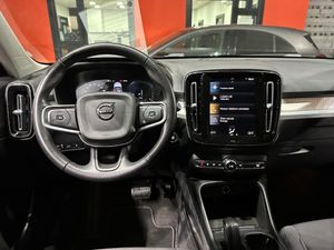 Volvo XC40 1.5 T4 Twin Recharge Inscription Ex Auto - Foto 13